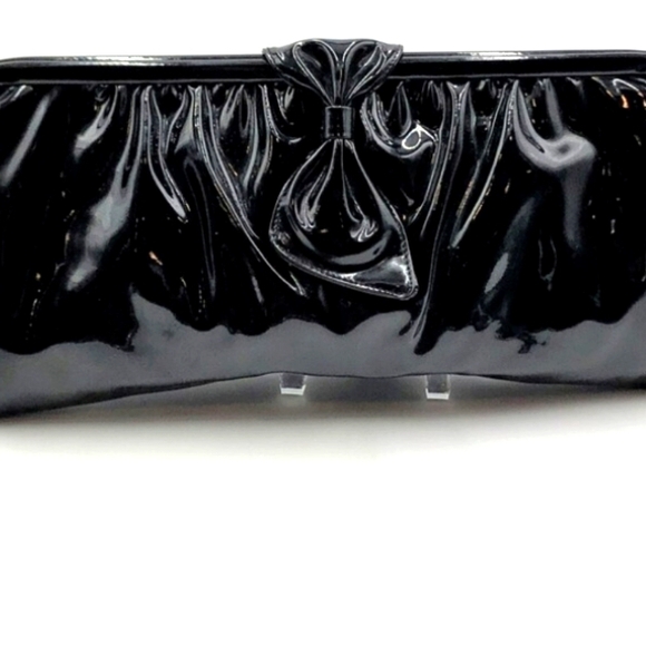 La Regale's Designer Vintage 60's Black Patent Leather Ande w/Bow Long Clutch - Picture 3 of 10